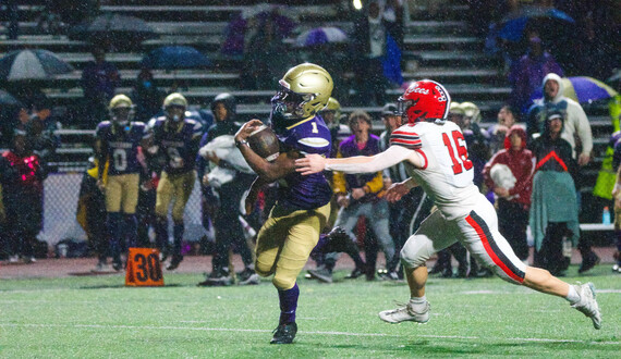 Christian Brothers Academy overcomes slow 1st half in comeback 20-17 win to stay undefeated