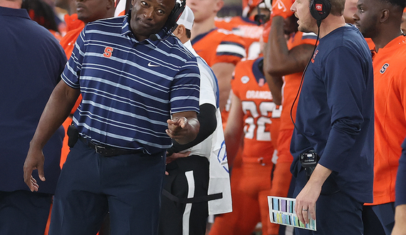 Jason Beck coaches from sideline, increases communication but not points in SU&#8217;s loss to BC