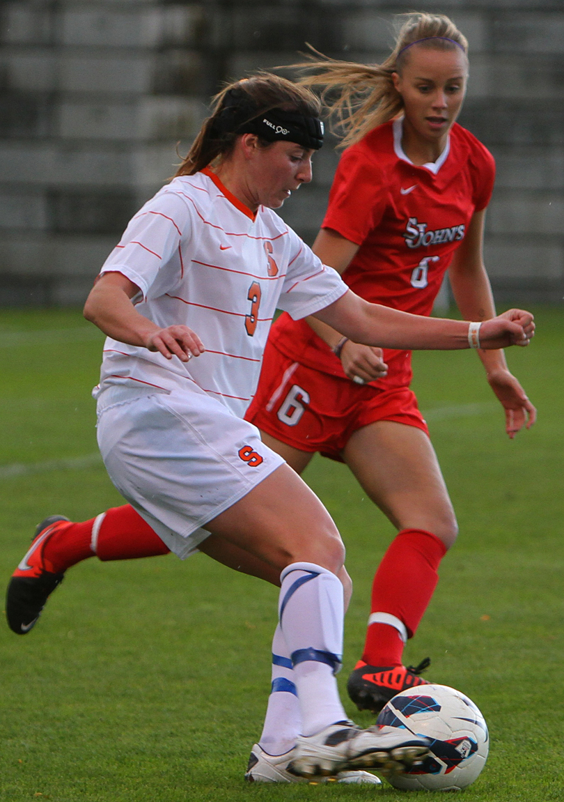 Syracuse breaks out late to propel team to 3-0 win over St. John&#8217;s in final regular-season game