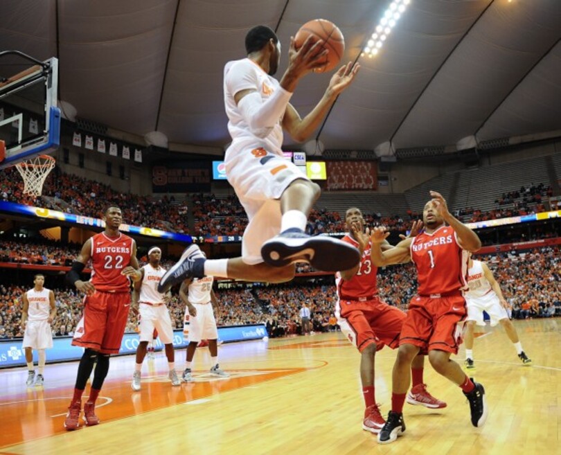 OH, WHAT A KNIGHT: Syracuse surges past Rutgers with 21-0 1st-half run, Boeheim moves ahead of Bob Knight with 903rd career win