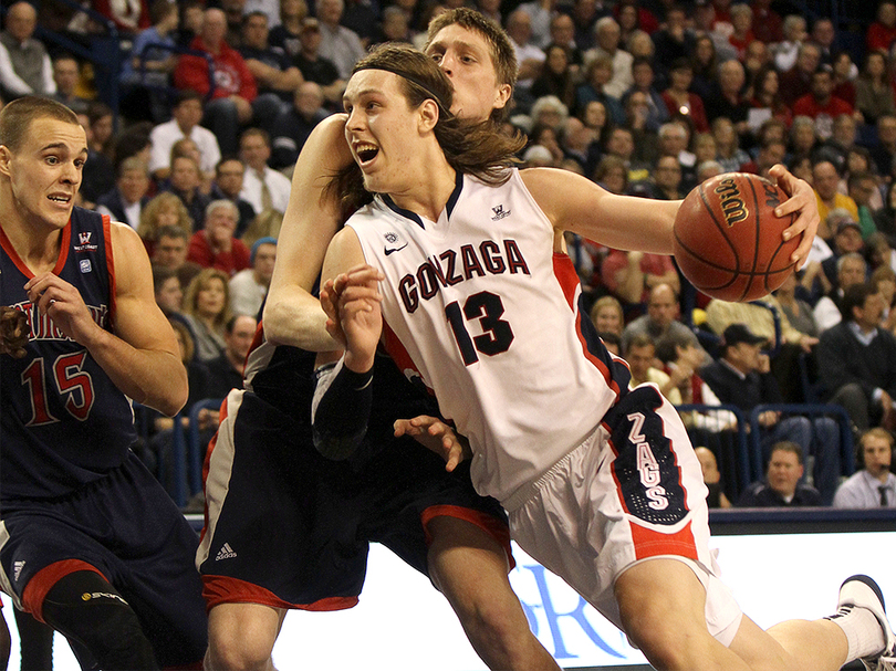 Olynyk leads Gonzaga&#8217;s rapid ascension to No. 1 ranking