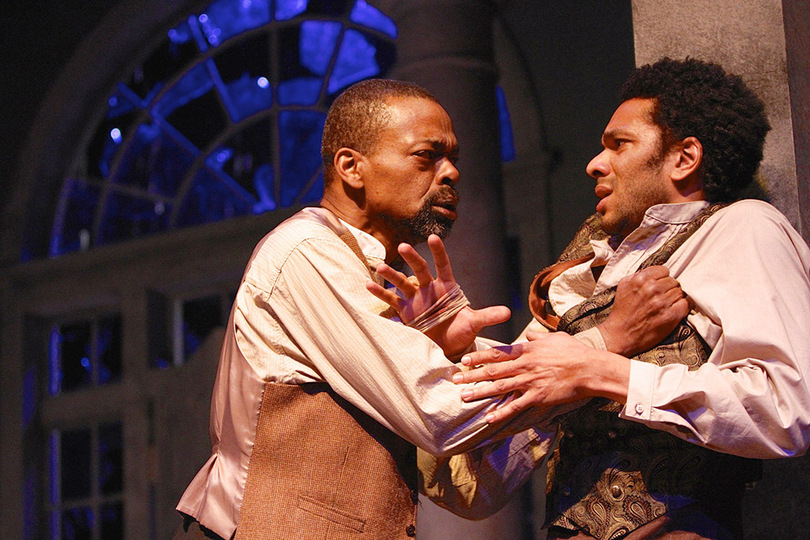 &#8220;Whipping Man&#8221; explores cross-cultural borders, reflects on past