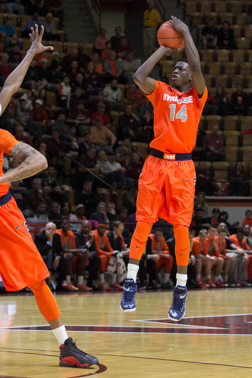 Syracuse struggles to penetrate Virginia Tech defense as Joseph sits with foul trouble