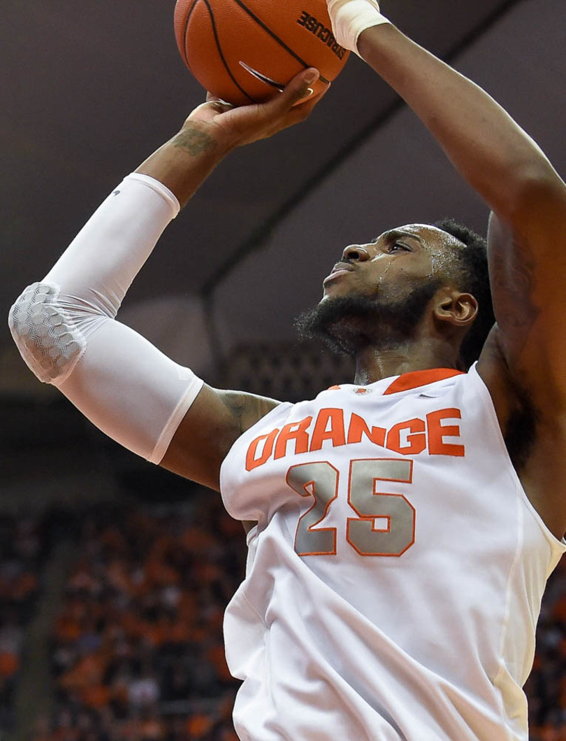 Christmas shines, but lack of support dooms Syracuse down low against UNC