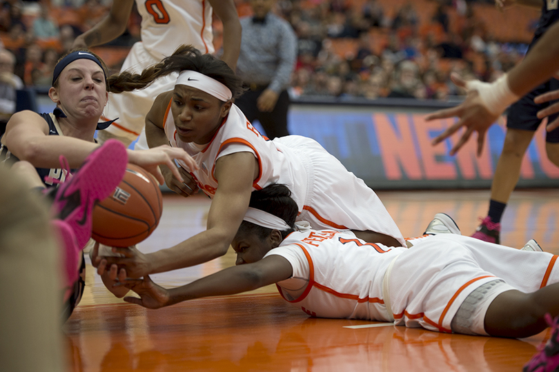 Syracuse allows 13 points in 2nd half, rides improved defense to 68-54 win over Pittsburgh