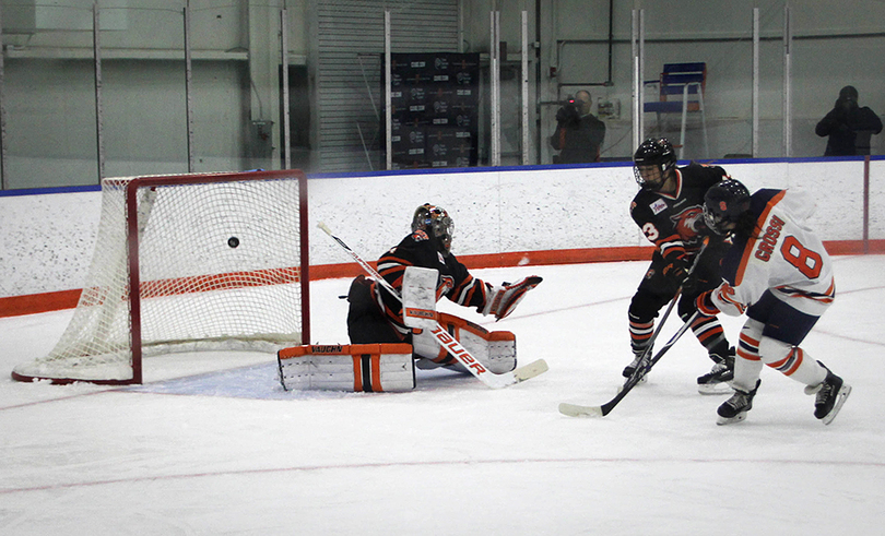 Syracuse avenges CHA title game loss in 7-1 blowout of RIT