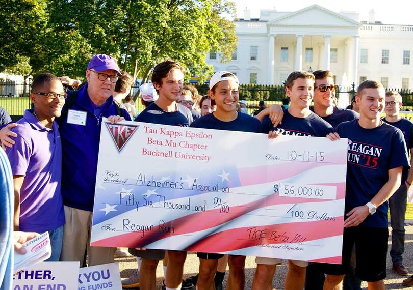 Fraternity runs relay to White House to raise money for Alzheimer&#8217;s research