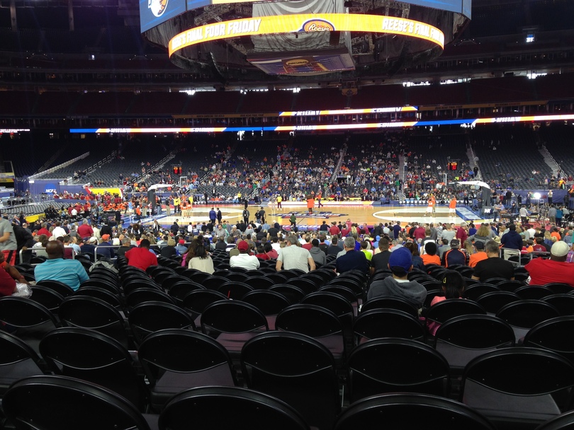 Meet the Syracuse men&#8217;s basketball fans at the team&#8217;s open practice in Houston