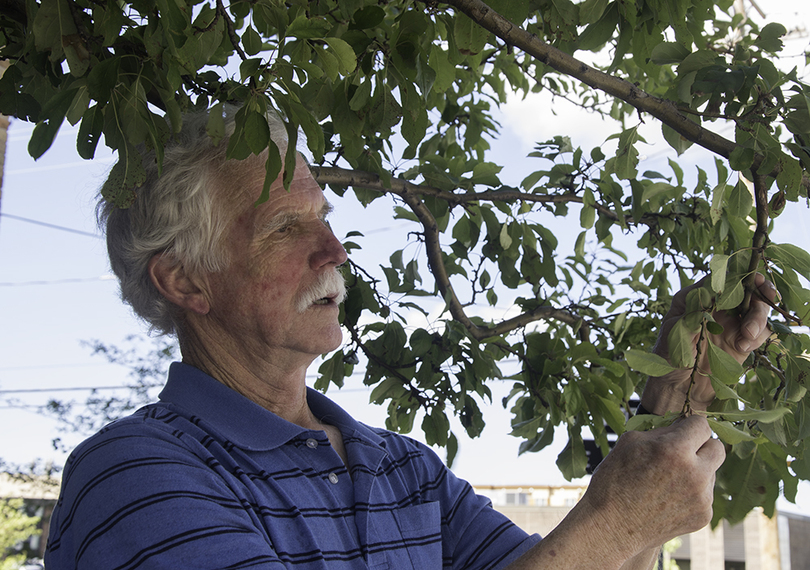 Professor Jack Gramlich encourages students to spend time outside and appreciate the environment