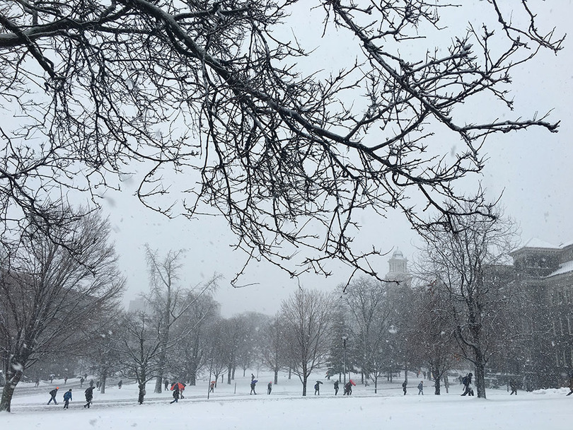 Syracuse University lowers building temperatures to cut costs during Winter Break