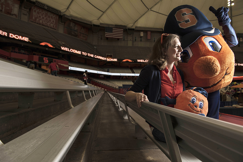 Julie Walas-Huynh: iSchool mentor marks decade of coaching Otto the Orange