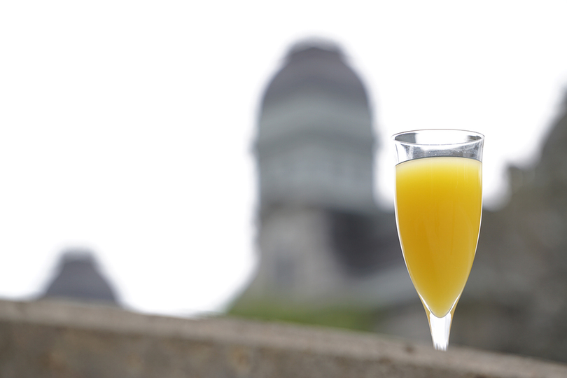 Bottoms up, seniors. Celebrate graduation with brunch drinks for a pick-me-up to take the edge off.