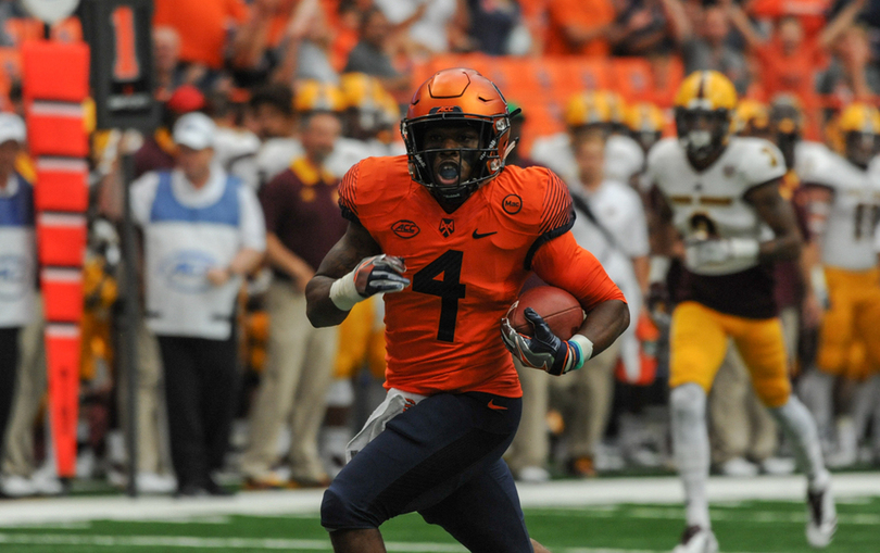 Syracuse runs over and away from Central Michigan, 41-17