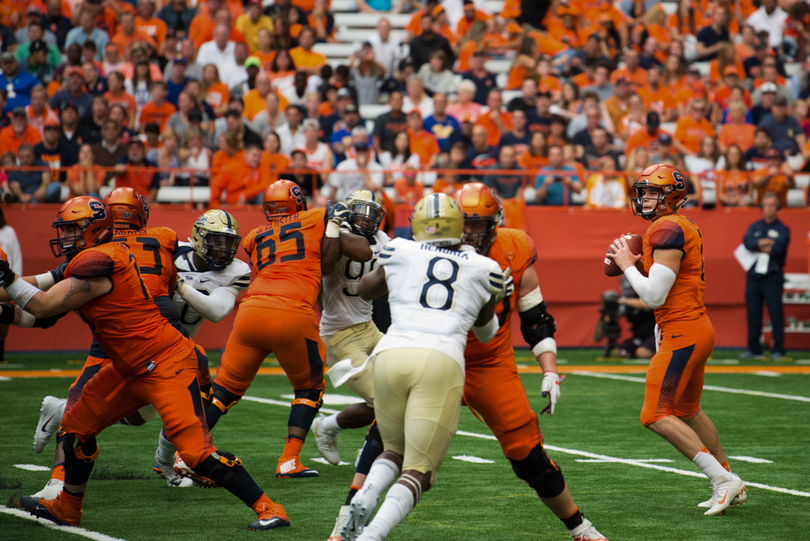 Ravian Pierce paces Syracuse&#8217;s offense in 27-24 win against Pittsburgh