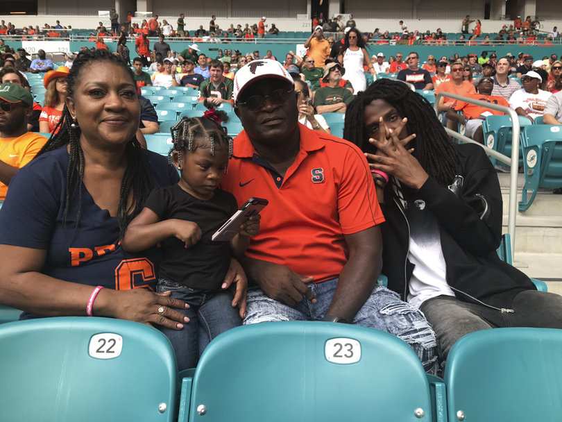 Steve Ishmael, the nation’s leading receiver, plays in front of his parents for the 1st time in college