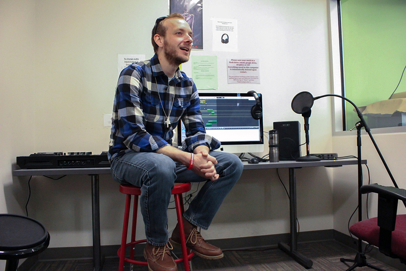 Syracuse music producer uses public library space to jumpstart music career