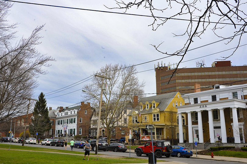 Greek organization leaders discuss SU’s proposed fraternity, sorority audit