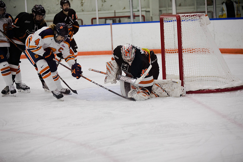 Syracuse hangs around with No. 10 Colgate but loses 7th-straight game, 5-2