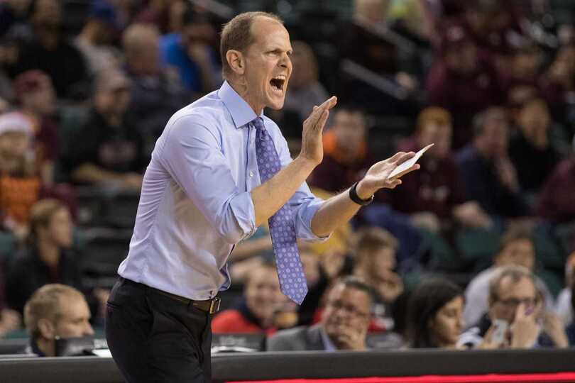 For a night, Washington’s Mike Hopkins was the same coach Syracuse fell in love with