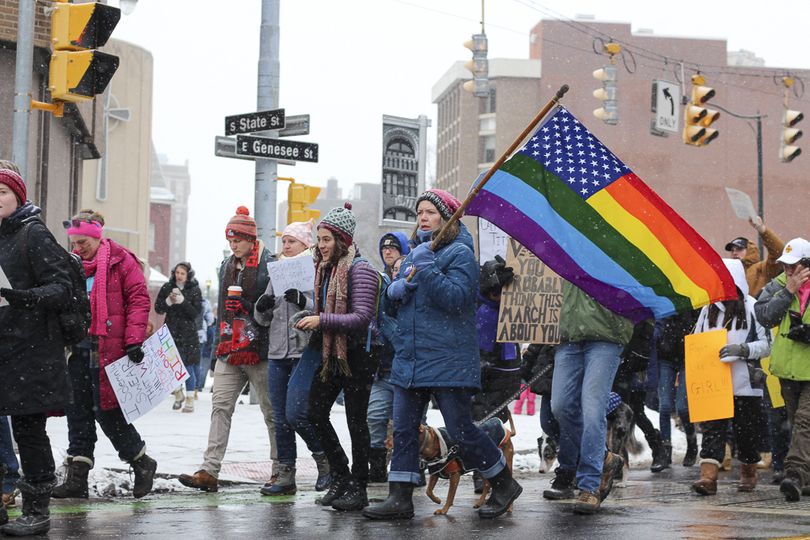 Hundreds gather in downtown Syracuse for Women’s March