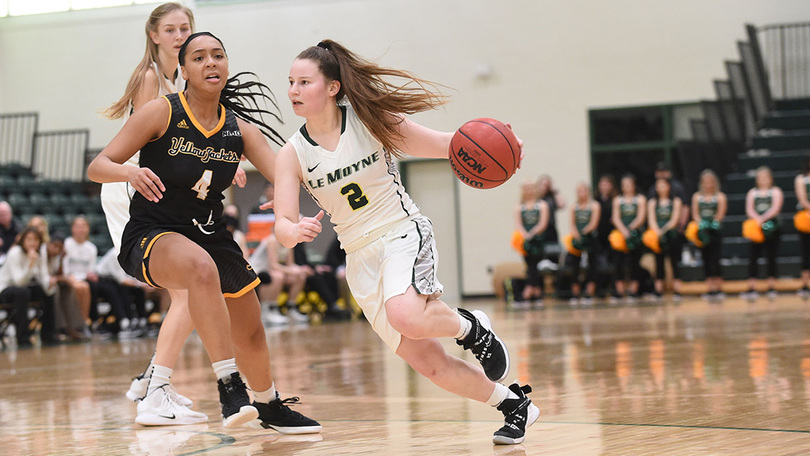 6 years after she was hired, Gina Castelli and Le Moyne have shot at NCAA Tournament