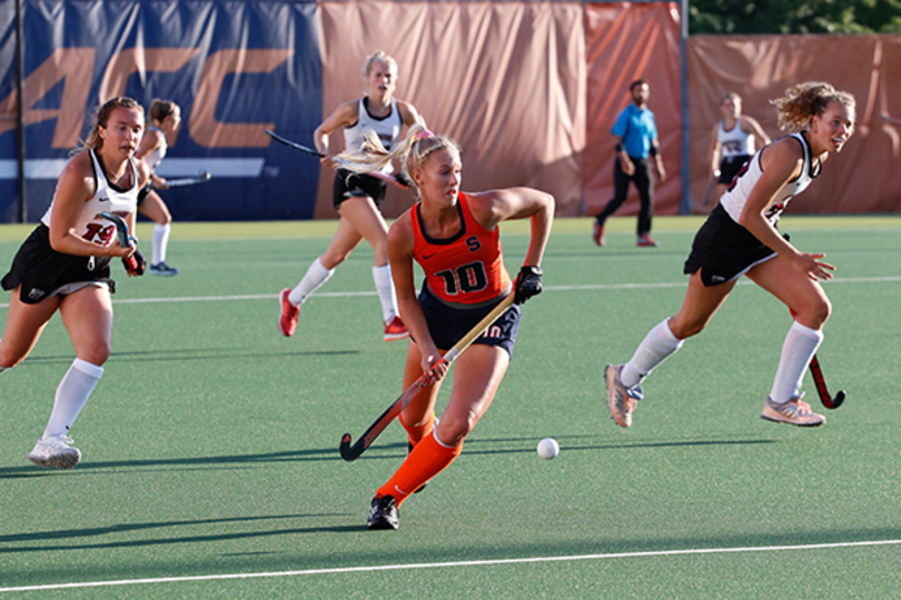 Charlotte de Vries struggles against double team in Syracuse&#8217;s 2-1 loss to Cornell