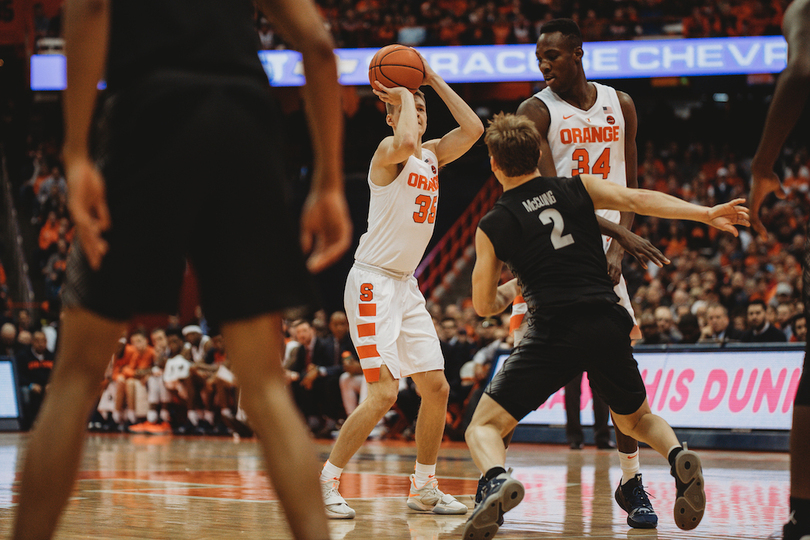 Beat writers unanimously predict Syracuse to defeat Georgetown