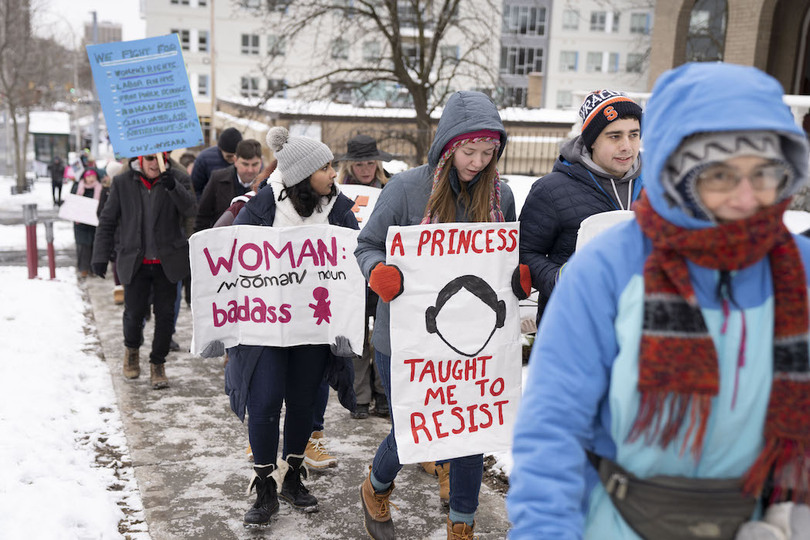 100+ protest in Syracuse Women’s March