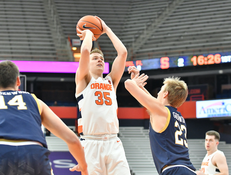 Syracuse saves season with 20-point comeback over Notre Dame, 75-67