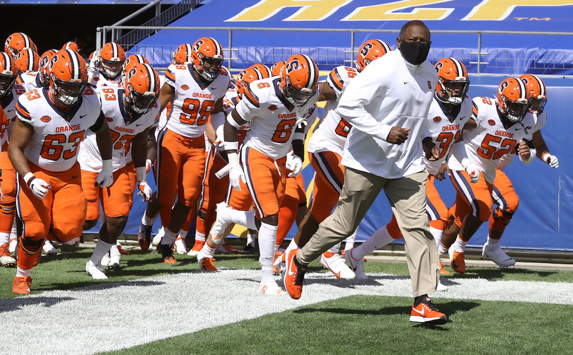 Dino Babers: &#8216;Best room&#8217; of quarterback depth he&#8217;s seen as Syracuse coach