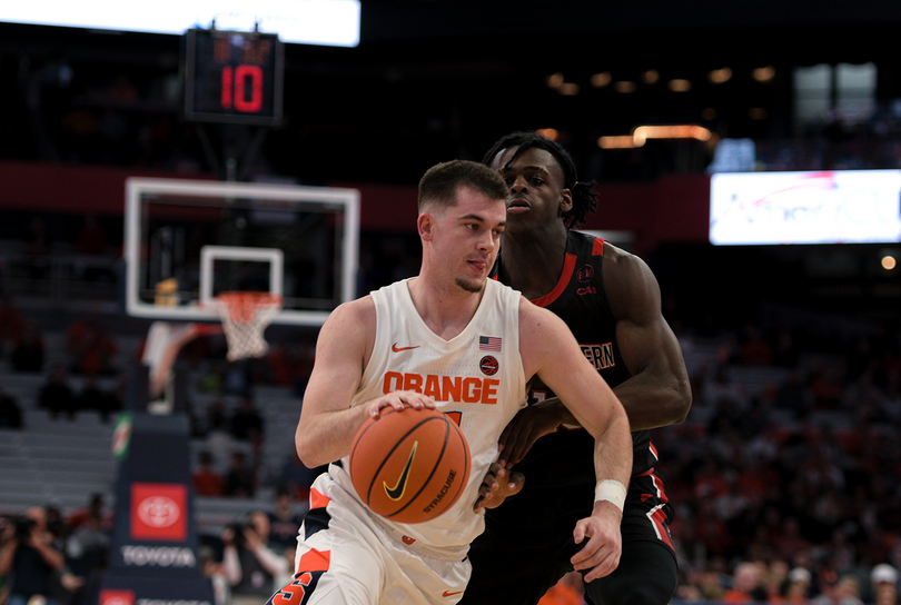 Beat writers predict Syracuse will defeat Richmond at Empire Classic