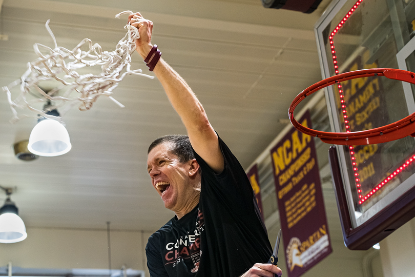 March Madness darling Tobin Anderson began turning programs around at Le Moyne