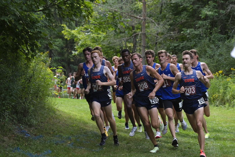 Syracuse men&#8217;s cross country remains at No. 6, women&#8217;s falls to No. 25 in latest poll